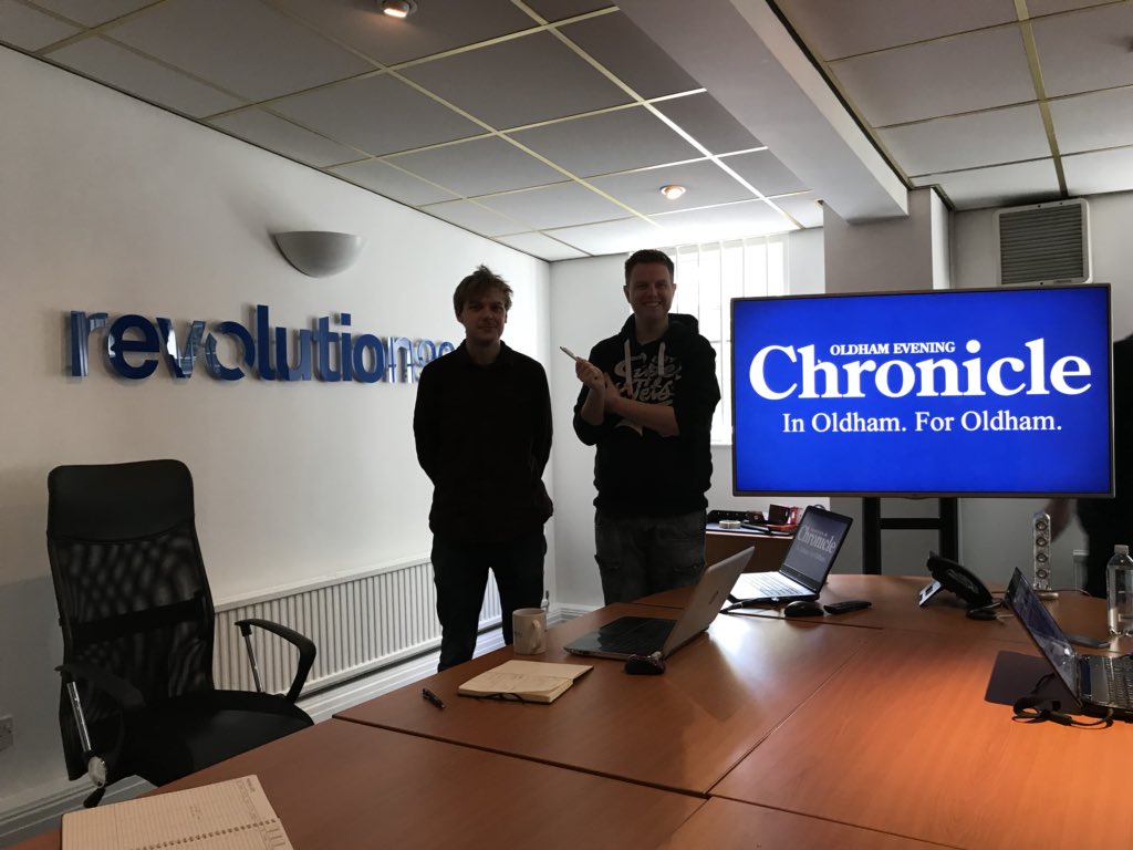 MattRamsbottom's tweet photo. #flashfail @drobinsonphoto this is why I don’t take my own photo’s #OldhamHour @Oldham_Hour #loveoldham @JChubb04 and Ellis Looking dark 💡💡 https://t.co/RYPquENRbz