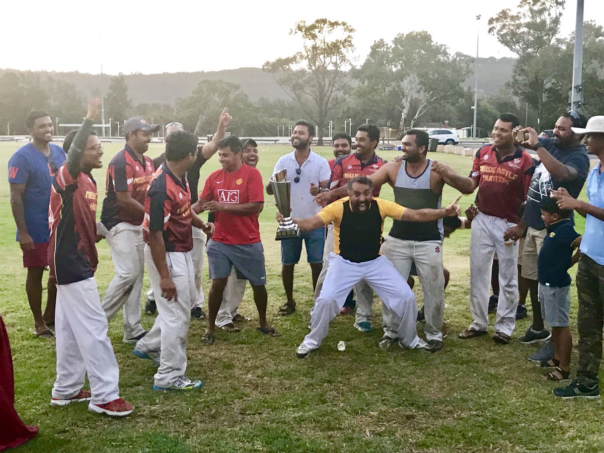 MikePeacock27's tweet photo. This is pure passion and love for the game of cricket! The guy holding the trophy did not even play in the Grand Final! https://t.co/zipAVjKNBR