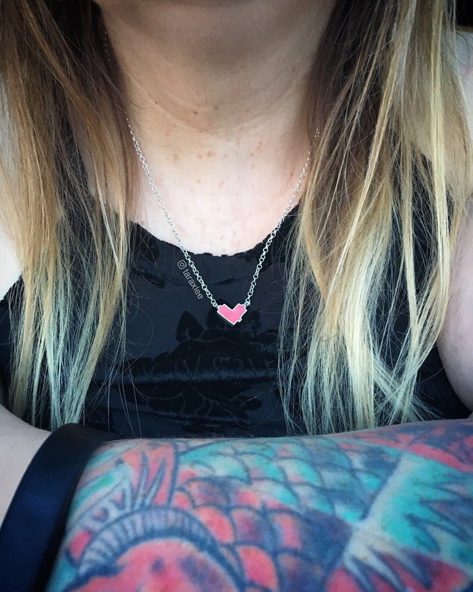taraxlee's tweet photo. My @LovebotTheRobot #HeroHeart necklace &amp; #ShareTheLove stickers came in!♥️🤖Learn more about Lovebot's story @ https://t.co/4LRR9ga7CE!
#HeroHeartNecklace #HeroHeartCanadianFlag #LoveBot #BabyBot #LoveInvasion #Love #MatthewDelDegan #TorontoArtist #Toronto #SupportLocalArtists https://t.co/bkxjUnuLka