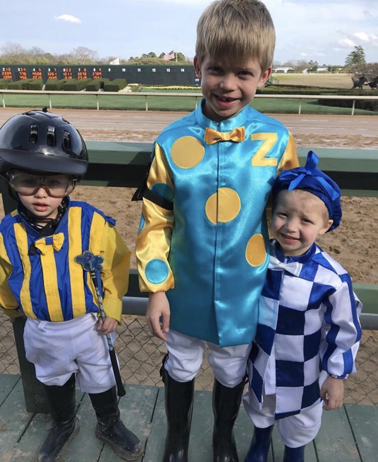 ZayatStables's tweet photo. Check out the young man in the middle, those colors look good on him! At Oaklawn today to root home Ezmosh in the Southwest-G3! #FutureJock @jazz3162 @JustinZayat https://t.co/f6UrmJKSo4