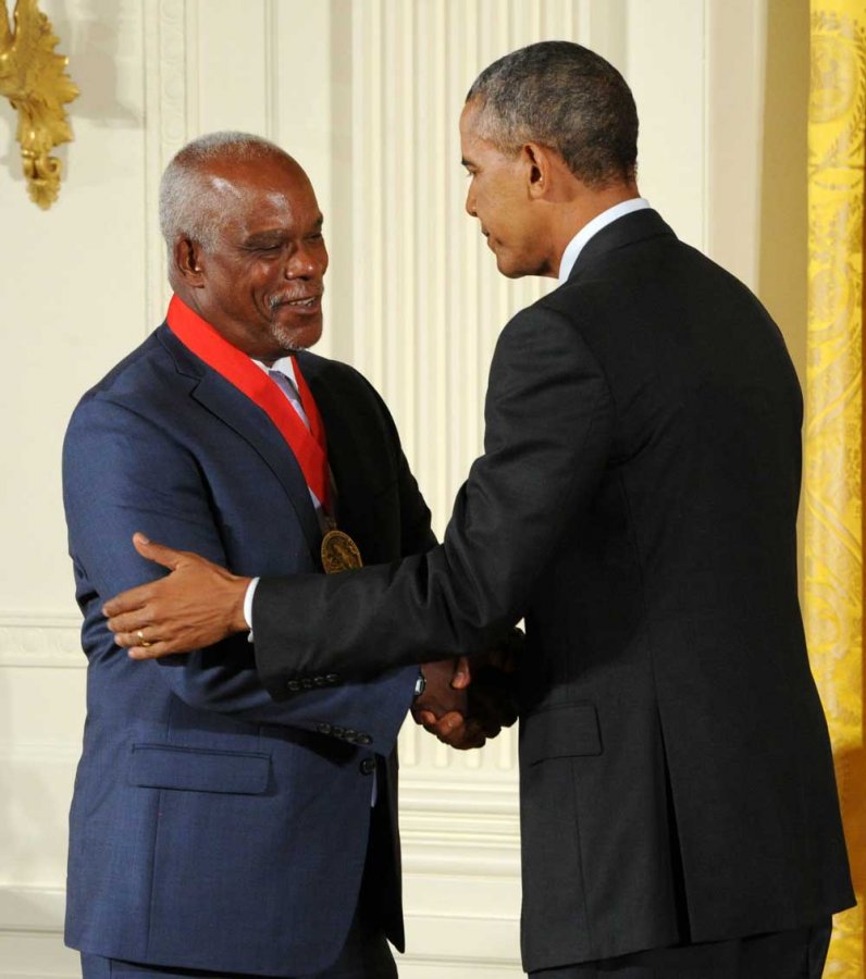 NEH_FedState's tweet photo. Did you know @HBCURising filmmaker @StanleyNelson1 was honored as a 2013 National Humanities Medalist by President @BarackObama ?  Learn more about his documenting the African American story through film: https://t.co/4wFTIfaLEF  #BlackHistoryMonth #HBCURising #PresidentsDay2018 https://t.co/J1nMKa2BgM