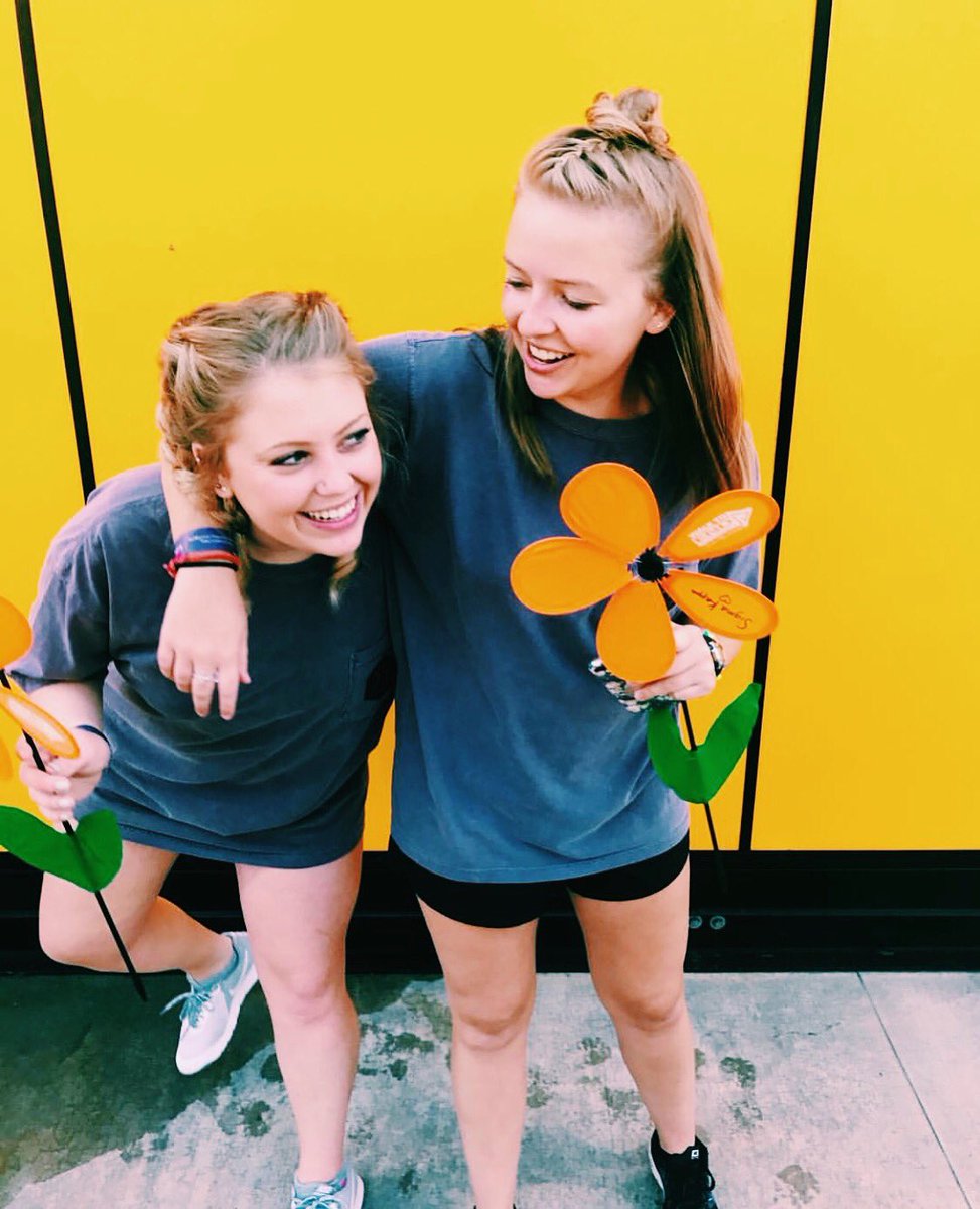 SigmaKappaUNG's tweet photo. ✮ BIG ≁ LIL ✮ is upon us ⇛ only ➌  days !!!! https://t.co/c5cY5HdPv5
