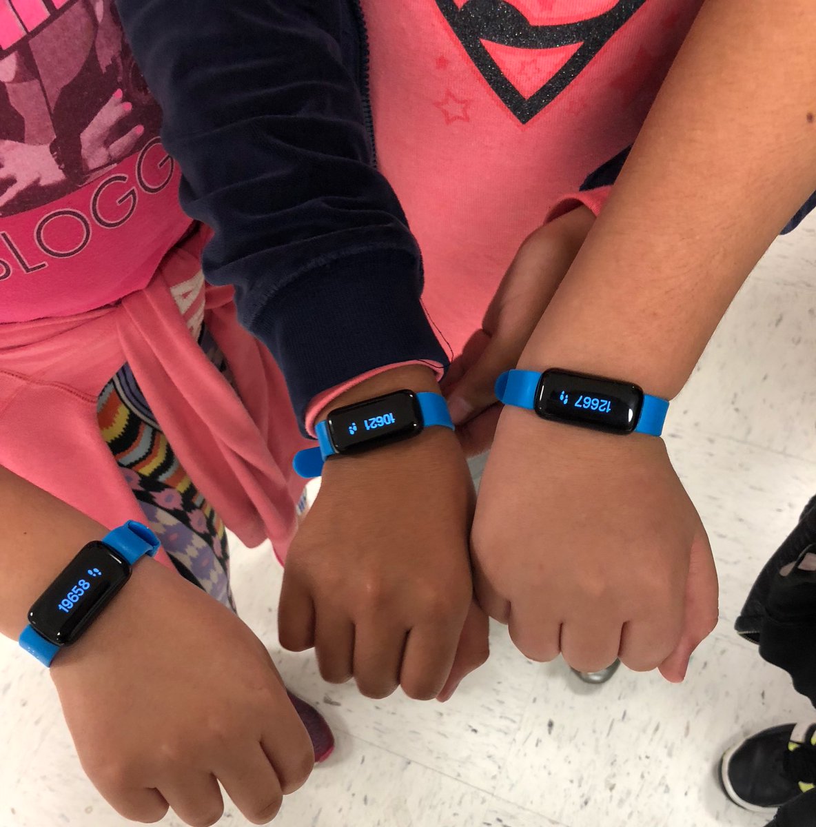 ktorres04's tweet photo. Our awesome Golden Warriors are getting active and practicing their cultural &amp; global responsibility with their kid power bands! @unicefkidpower @warriors112 https://t.co/De6SHN3lvb