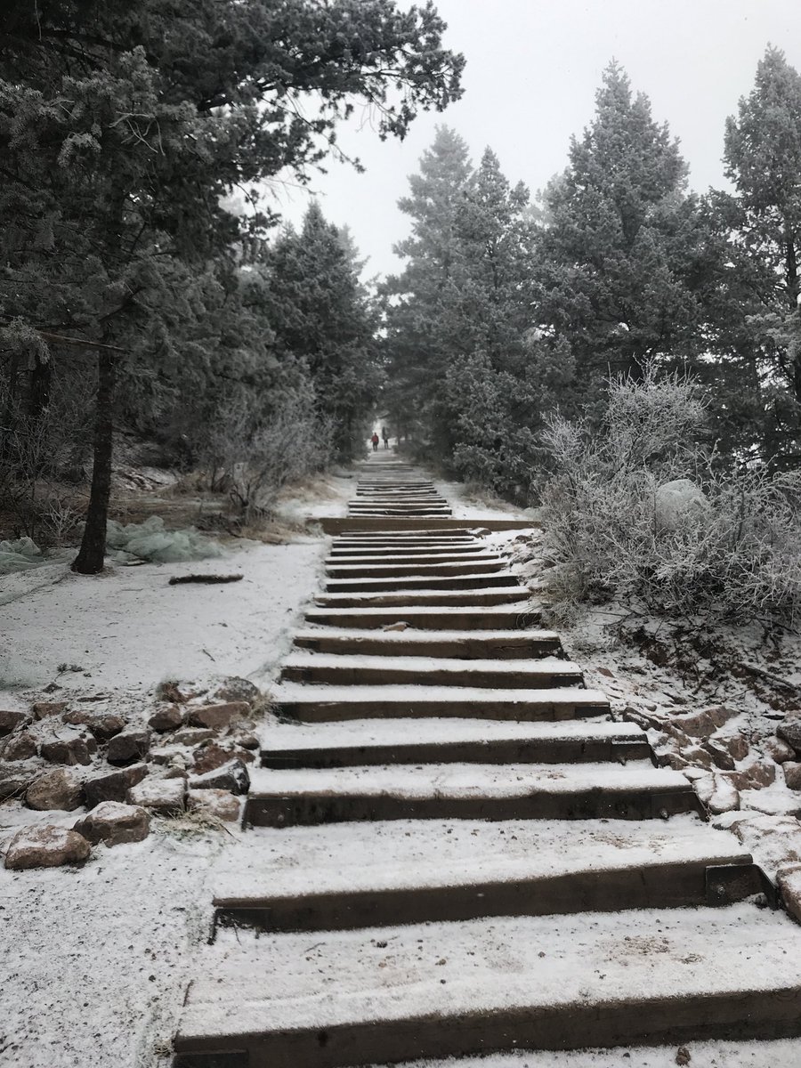 AeRoss's tweet photo. Did Maintou Springs Incline twice today for over 4K feet of elevation gain &amp; descent over 8 miles #RoostMUTteam #RunColfax https://t.co/JqYH0UOwS5