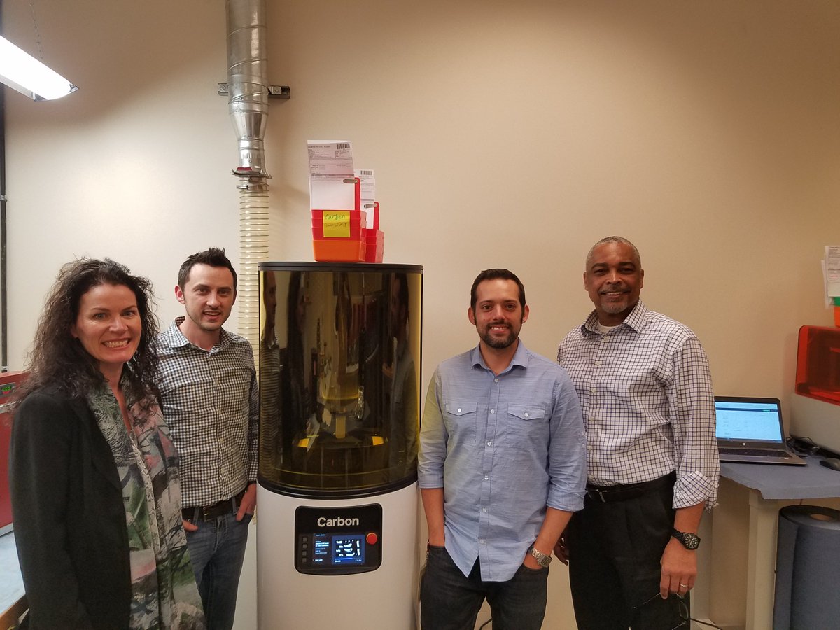 We love digital dentistry at work. Earlier this month we visited our partners at Custom Milling Center and checked out the incredible Carbon 3D Printer which is used for our printed models. #teamdsg #3dprinting