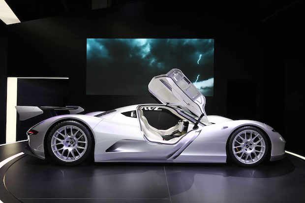 Thee_JesseJames's tweet image. Modern Speed! Watch The Aspark Owl Hit 62 MPH In Under Two Seconds buff.ly/2Guh5vD #Rides #Supercar #AsparkOwl