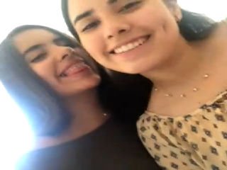 🔴 VIVO Camilarodriguez_ esta vivo en @YouNow - younow.com/Camilarodrigue…