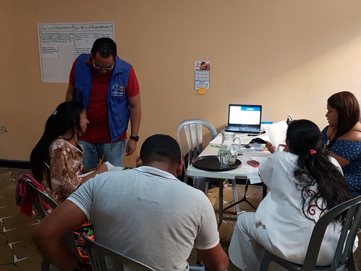 wilfrenj's tweet photo. CDA Directivos Docentes CEI2 #AcompañamientoPedagógico @SvivisBernal @lpuellol @PTA_Colombia @PTA_Maicao @andrescerchar https://t.co/NingUITBKZ