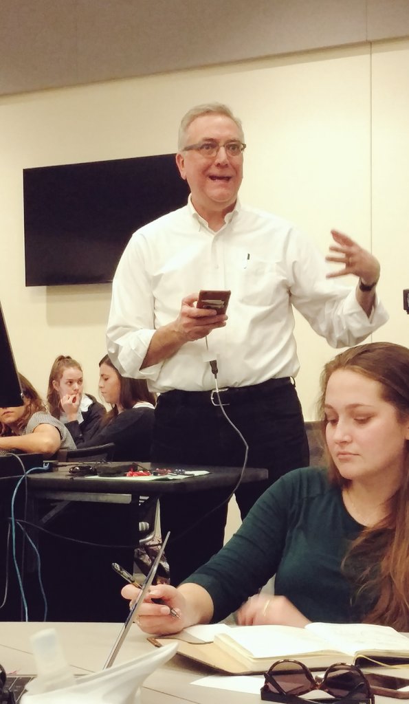1804OU's tweet photo. Dr. Stewart says to always take photos horizontally to edit effectively @profstewartrk #1804OU https://t.co/w4pmD8tbXN