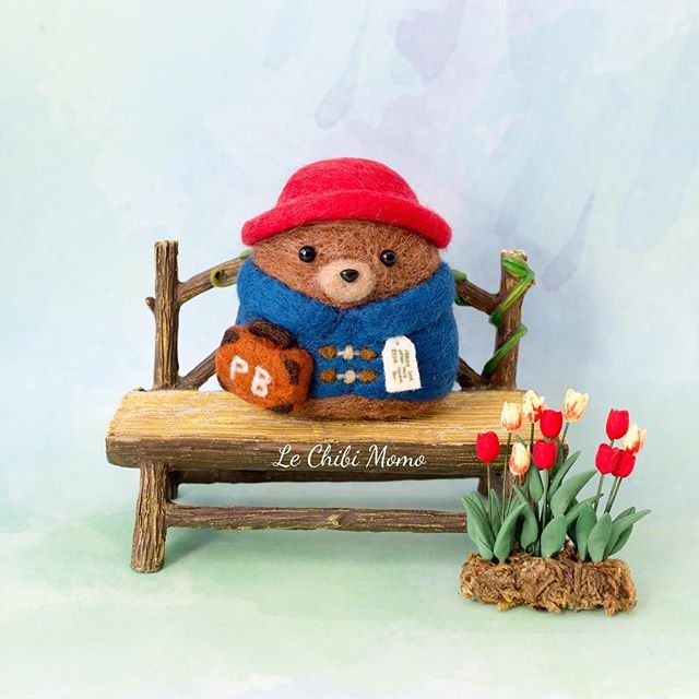lechibimomo's tweet photo. 『 WITH HIS SUITCASE 』
.
Originally this Paddington Bear was listed without a suitcase. But after talking to one customer who really wanted the Paddington with the suitcase (which was sold), I couldn’t decline her request.
.
I am open to add things to… https://t.co/gmClZ0rkTw https://t.co/gv3HHAbAUD