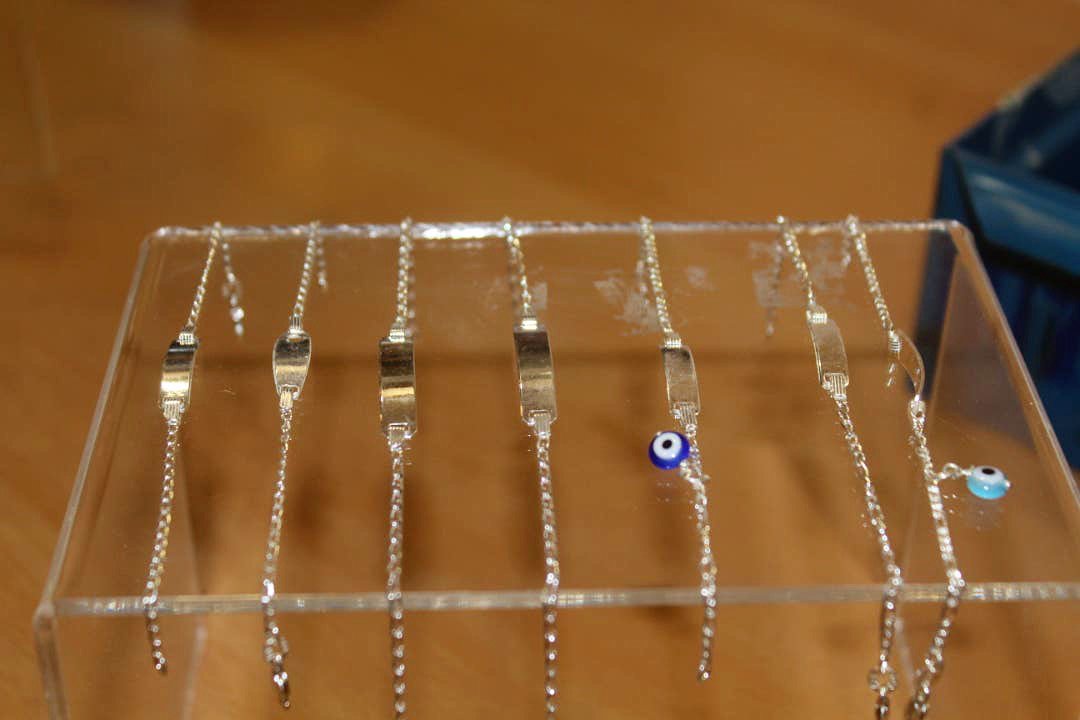 FUNDIEXPRESS's tweet image. Nuestro nuevo horario de MARTES a VIERNES de 11 am a 4 pm. Si necesitas información  de precios por favor comunícate por nuestras vías de contacto (no podemos dar precio por esta via) ¡Feliz día!