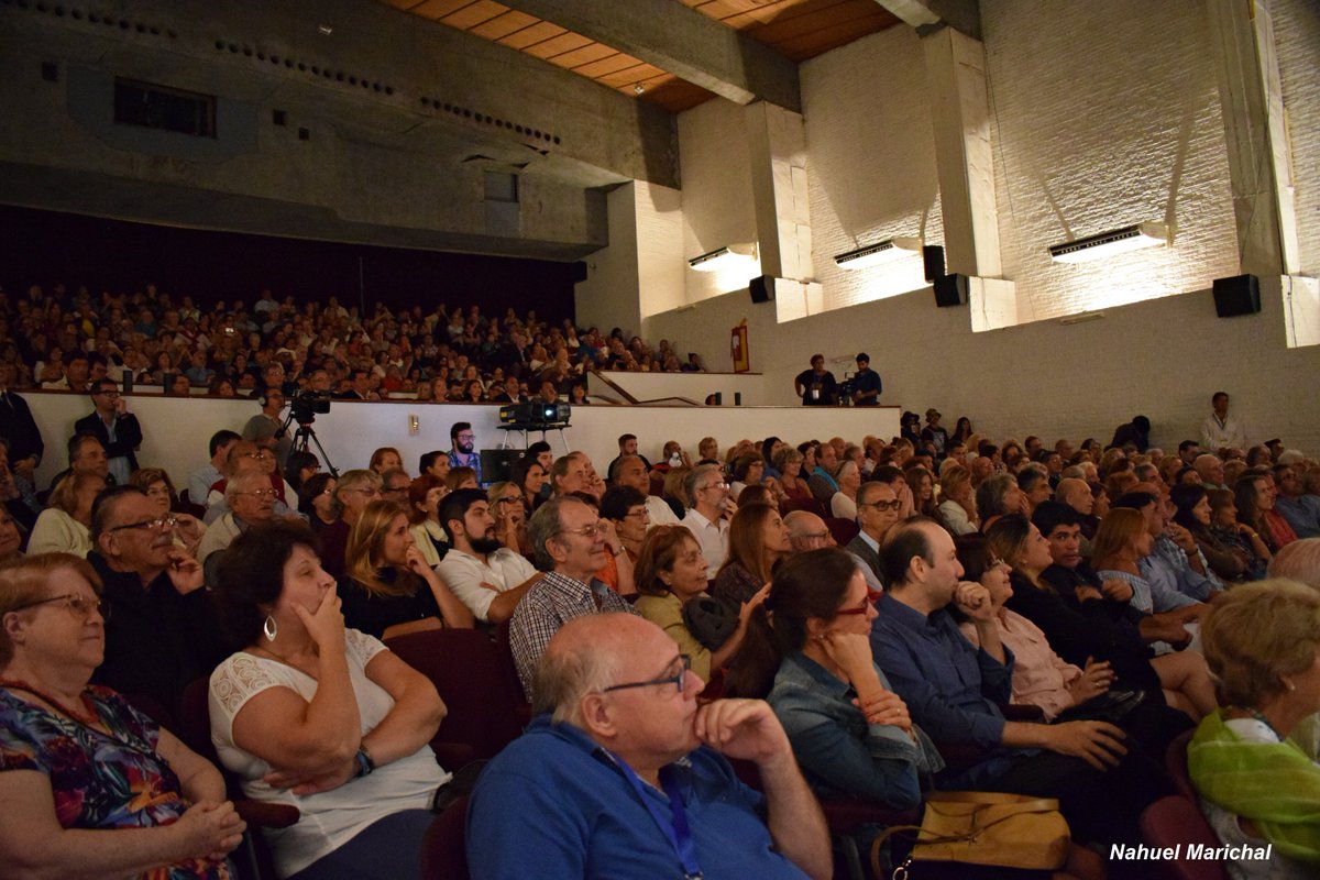 nahuelmarichal_'s tweet photo. Quedó oficialmente inaugurada la vigésima primera edición del Festival Internacional de Cine de #PuntadelEste en la Sala del Teatro Cantegril. Es organizado por la Intendencia de Maldonado y cuenta con el apoyo del Ministerio de Turismo. #FICPunta2018 https://t.co/XXAPna8r55