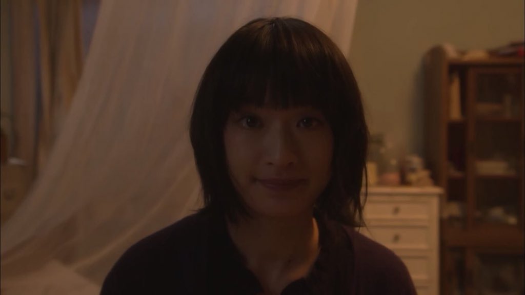 門脇 麦 בטוויטר 口紅塗ってる時の 笑顔を作るむぎちゃんが可愛い過ぎる 門脇麦 トドメの接吻