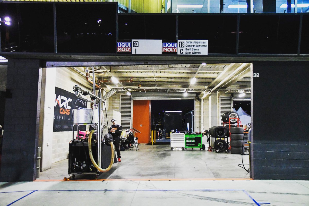 Any guesses on what we’ll have in this garage next month? Bathurst 6 Hour, here we come. 🏁 

#RHC #RHC2018 #bathurst6hour #BMW #MPower #thanksdaren