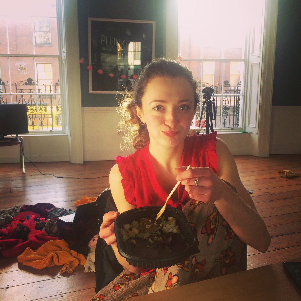Rosebuds_Play's tweet photo. Karen Killeen on a well deserved break from rehearsals!
#Click2Subscribe
Less than 24hrs2go😍
Rosebuds are excited to show it to you @smockalley Boys’ School. 9.15 pm
#sash
#storiesfromthezeitgeist
🌹🌹
Get your ticks quick, selling fast!
@pixie94x https://t.co/nc8Nj7WYjM