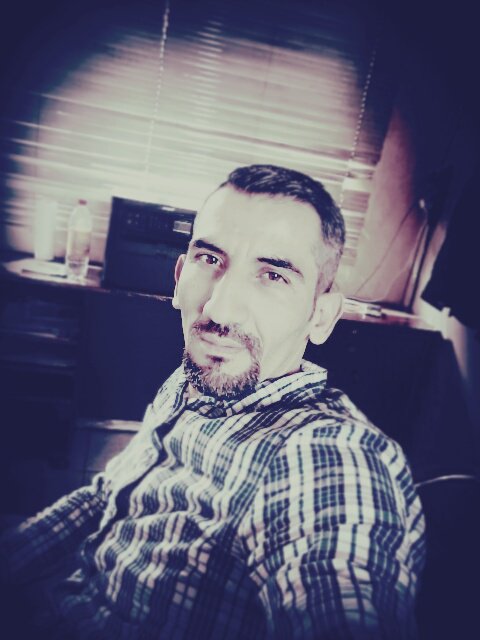 hayin98's tweet photo. #Etrafimda ��yLe Dönek

 #Yavşak İnsanLar Var Ki ,

Attıqım #ZarLar Bile OnLar 

Kadar Dönmüyor..!!
#MUTLU #AKŞAMLAR #DİLERİM https://t.co/m03vQkvJ2D