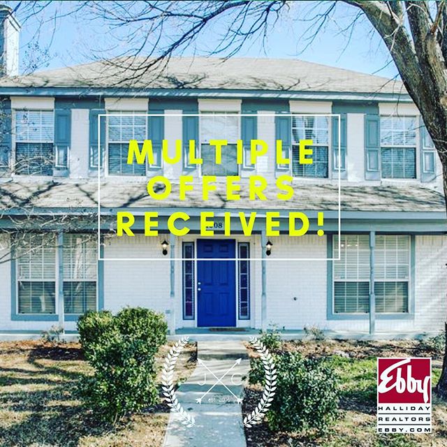 TheHomeSlayer's tweet photo. I want to thank all of the agents and individuals who took the time to see my clients gorgeous home. We have received Multiple Offers and we will be executing a contract tonight. 
#timetogoclose #dangthatwasfast #operationsold #Hustle #FreeCMA #FSBO #HousePortrait #LocationLocati https://t.co/bP2vyDZGqu