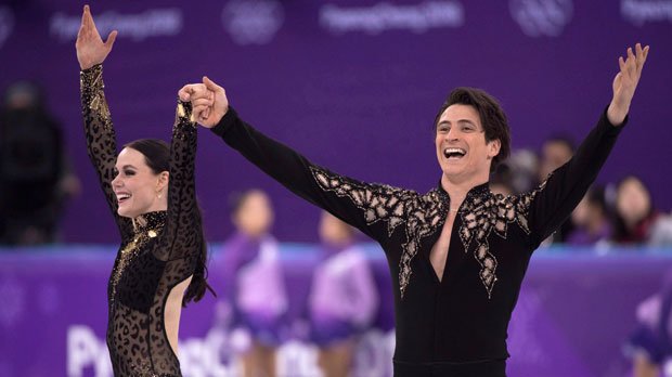 CP24's tweet photo. Canadians Tessa Virtue and Scott Moir win second Olympic ice dance gold https://t.co/n0zOJQodTx https://t.co/32jcHyNS66