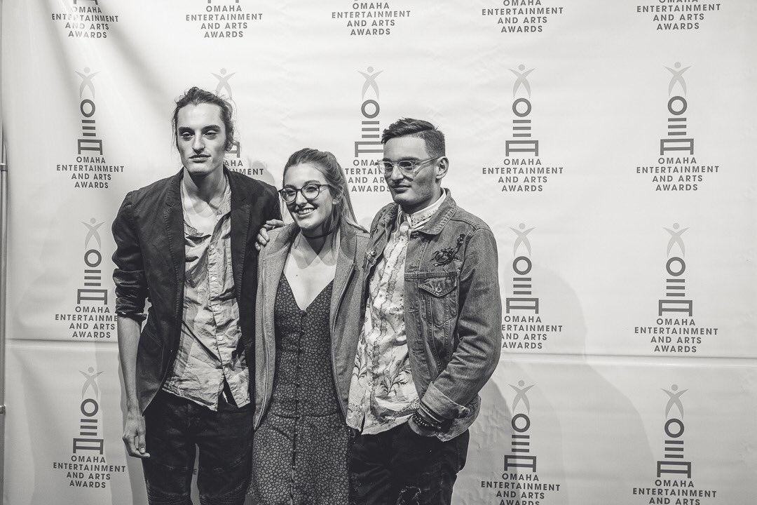 ClarkandComp's tweet photo. Had so much fun at the @oeaawards last night! Such an honor to be nominated alongside such amazing artists and be a part of such a great community! Congratulations to all the winners and nominees! Photos by: @_THE_ScHmIdT https://t.co/avwLK1iBlx
