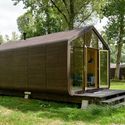 Salesguy_Neil's tweet image. Modular Eco-Housing Pushing Boundaries With Cardboard buff.ly/2odP0lu #design #architecture #housing #modular #modularhomes #house #Sustainable