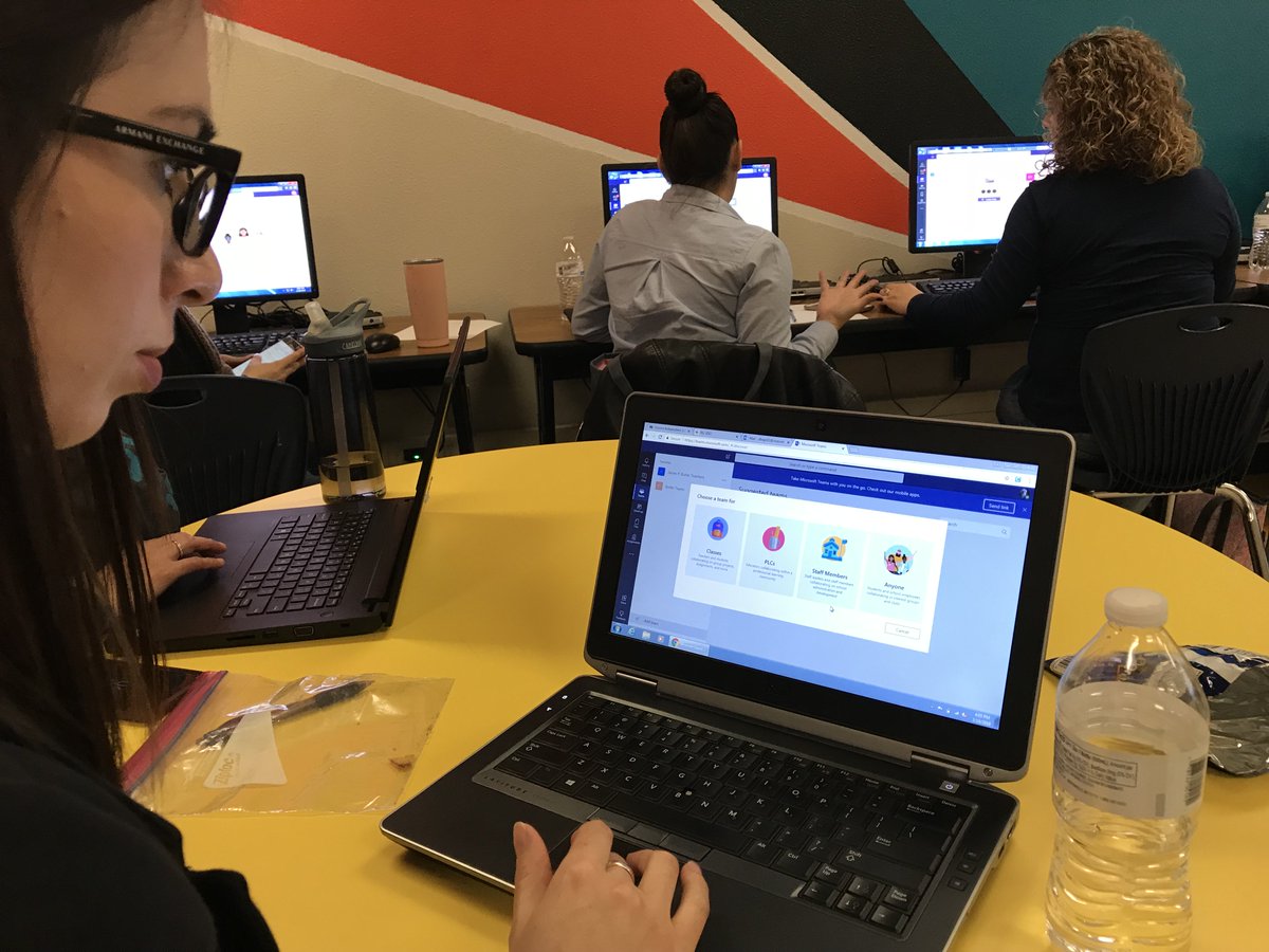 ARamirez_EMS's tweet image. When you can&apos;t meet face-to-face...@MicrosoftTeams is a great way to bring people, conversations, and tools that teams need in one place. Thank you @Butler_ES teachers.  #TeamSISD #SpedSISD
