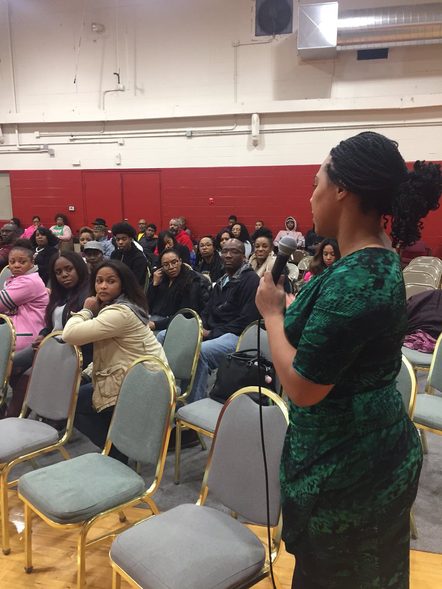 KeepingItRel's tweet image. Great Discussion before the film! #hbcurising