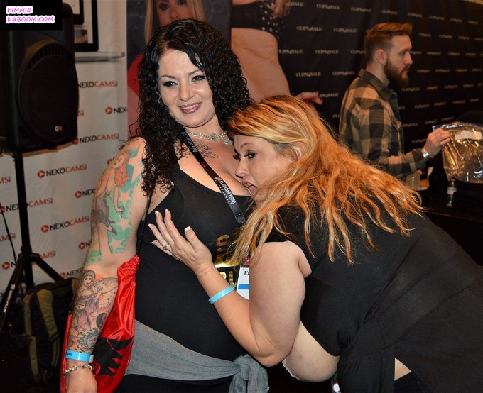 FINALLY was able to meet and hang out @ErikaXstacy WE are gonna have to spend more time together! https://t<a class="tags" target="_blank" title="On Twitter" href="/?out=eyJ0eXAiOiJKV1QiLCJhbGciOiJIUzUxMiJ9.eyJpYXQiOjE3MjMzNzE2ODIsImlzcyI6InR3cG9ybnN0YXJzLmNvbSIsIm5iZiI6MTcyMzM3MTY4MiwiZXhwIjoxNzU0OTA3NjgyLCJyZWRpcmVjdF91cmwiOiJodHRwczovL3R3aXR0ZXIuY29tL0VyaWthWHN0YWN5In0.7jsZCrsjuonQsdZgd9B1qQ3nVCj1UJ96RC26oK6cTMah4UfVq3en3Ey2MmQtXj9NsFVj9VnMd38sWzbcKBpf5g">@ErikaXstacy</a><a href="/tag/mvsales"class="tags"><span>#mvsales</span></a>