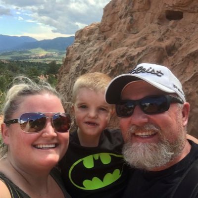 clubhands's tweet photo. #NewProfilePic https://t.co/9GCc3XkZ2x