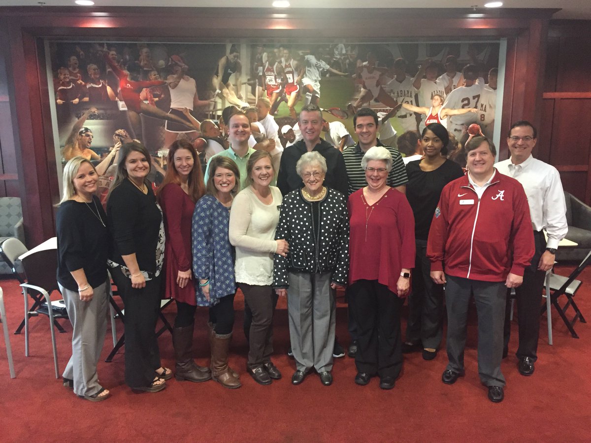 Greg_Byrne's tweet photo. Normally it goes to one employee, but today we recognized our entire Tide Pride-Ticket Office staff w/our #BuiltByBama award.  

They go above and beyond with their customer service throughout the year...but even more so this year during the @CFBPlayoff.  #RollTide https://t.co/zhEQnLc0zm