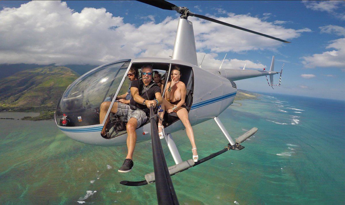 Helicopter kisses, bitches!!