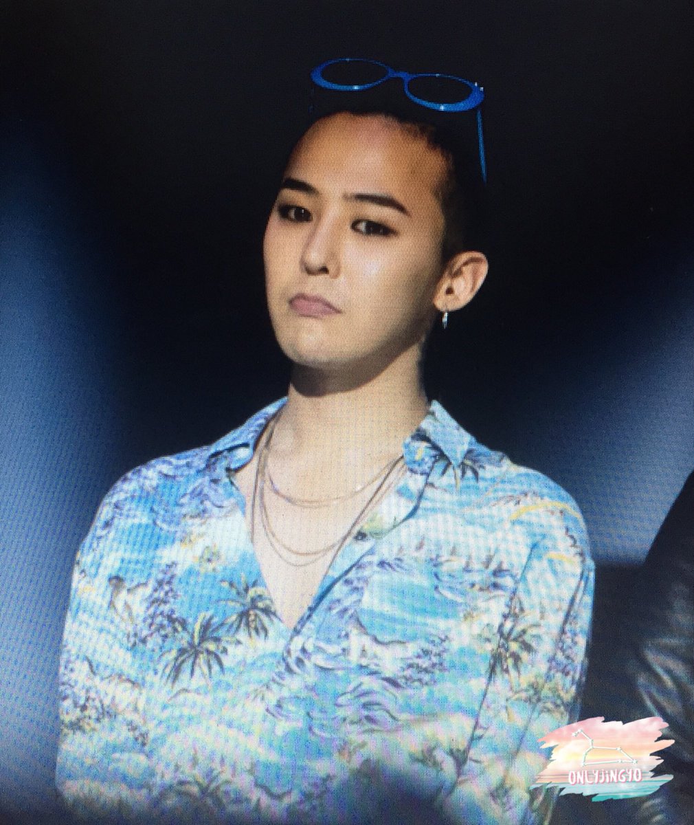 [PREVIEW] #권지용 #지드래곤  

Good Morning🌞 Old previews of GD🙇🏻‍♀️
❤️2014 Simply Kpop in Shenzhen
❤️2014 MAMA
❤️2015 MAMA