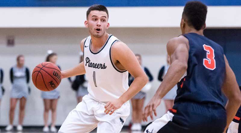 d3hoops's tweet image. We love giving out awards on Monday nights. It is that time again, LATE NIGHT AWARDS!

Here is the D3hoops.com Team of the Week presented by @ScoutwareLLC - the FINAL Team of the Week for this season. Congrats to all the student-athletes: d3hoops.com/awards/tow/201… #d3h