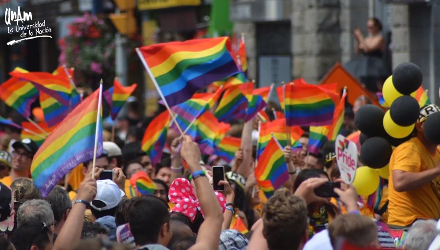 UNAM_MX's tweet photo. Pese a lo que dicen las leyes, en México se discrimina a la comunidad LGBT. #UNAMglobal > https://t.co/GMqtfLmAnj https://t.co/teUmppanpg