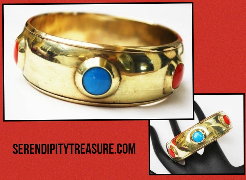 serendipitytrea's tweet photo. Excited to share the latest addition to my #etsy shop: Brass Bangle with red Blue Glass Cabochon - polka dot - Boho Bracelet https://t.co/85okUIejX2 #jewelry #bracelet #blue #gold #women #glass #bohobangle #brassbangle #bluered https://t.co/b9TEAX3xSw