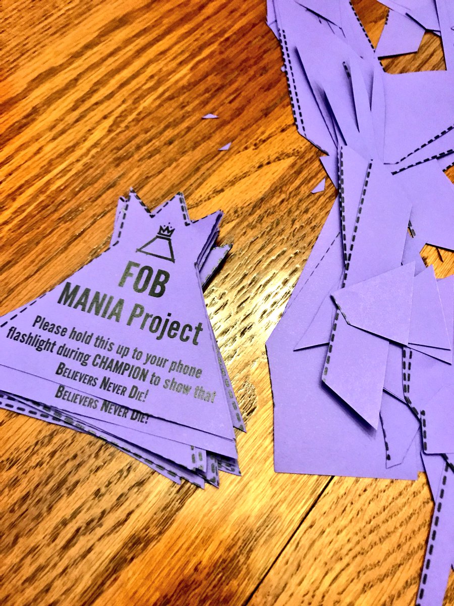 MANIADesMoines's tweet photo. Back at it again ✂️💜 -a https://t.co/Mx4NKtqZfG