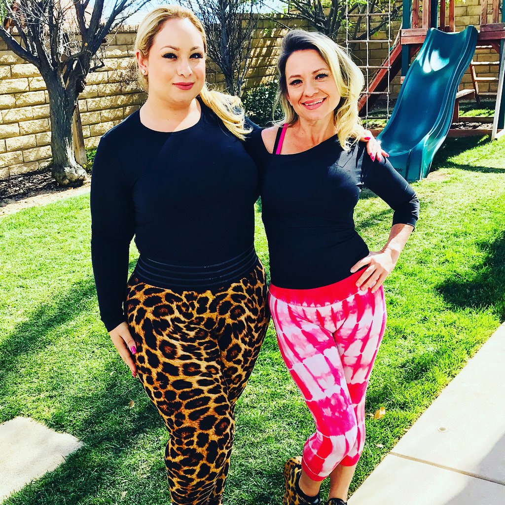 innerbombshell1's tweet photo. It’s a wrap…just finished filming our first video, stay tuned for fitness, chaos and lots of wine #innerbombshell #innerbombshellblog #fitness #beauty #beautyblogger #youtuber #mommyandme #fitnessgirl #blogger https://t.co/FkPP1U9QEm