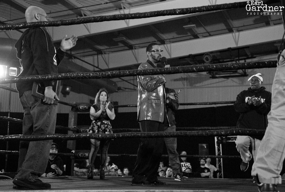 blklkp's tweet photo. S/O to @EarlWGardner for these awesome photos from the #HallOfFameInductionCeremony #BabyYouCanDriveMyCar #ICanShowYouABetterTime #RubberSoul #cZw19 #HallOfFamer #LarryTheLegend #RAW #CombatZoneWrestling #sequins #DarthMaulFrames #BeepBeepBeepBeepYeah #Classof2018 #Yoshi #Charms https://t.co/CfrznLFacu