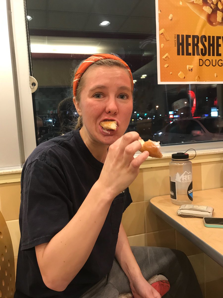 nataliegould14's tweet photo. Ate 3 hot Krispy Kreme donuts tonight after winter league and here’s 3 pictures to prove it (thx  4 the pics @mayadehart ) #27down5togo #icansmellthefinishline https://t.co/to2LHzRmUm