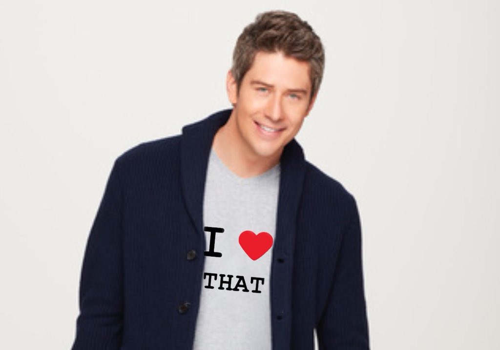 tweetthatplz's tweet photo. This is the original promo shot for the season that ABC decided not to use. #thebachelor https://t.co/QHOFbbU00A