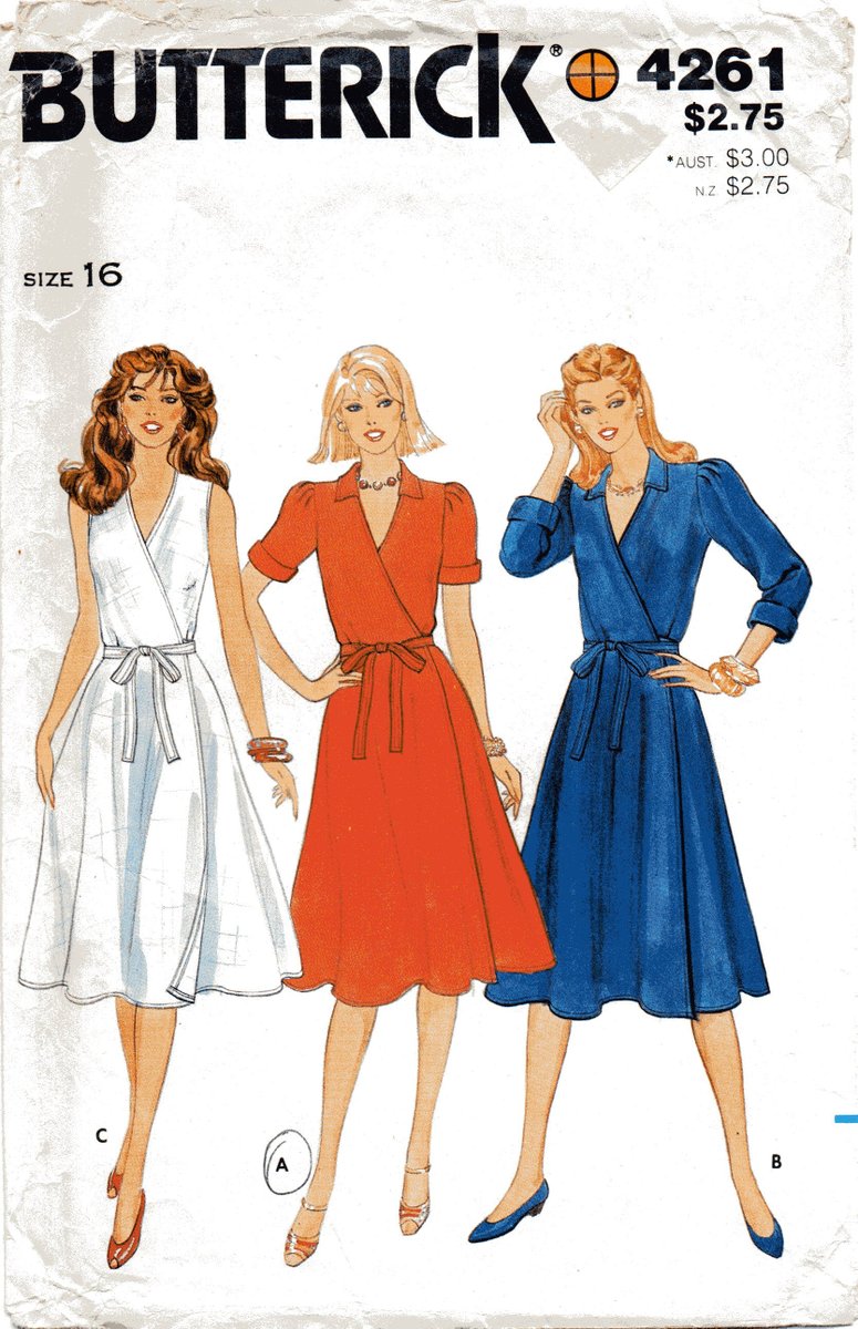 baisebeige's tweet image. Your retro 1970s wardrobe needs a wrap dress - for every season! Yes. It really does. : Sewing Pattern, Vintage 1970s Wrap Dress Pattern, Butterick 4261, Size 16, Bust 38&quot;(97cm), Free US Shipping etsy.me/2ocsI3w #sewing #sewingpattern #wrapdresspattern