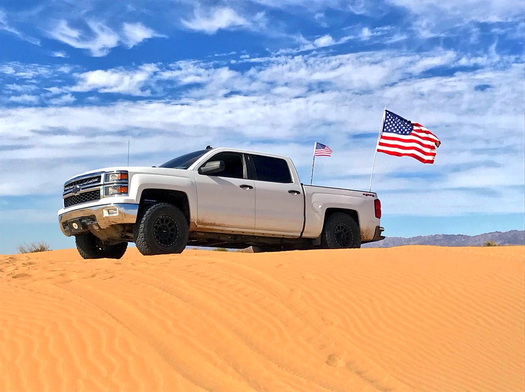 tyler_mcfar's tweet photo. Till October glamis ✌🏼it’s been fun ! Now time for river season 🚤 https://t.co/2PLxQNMlYO