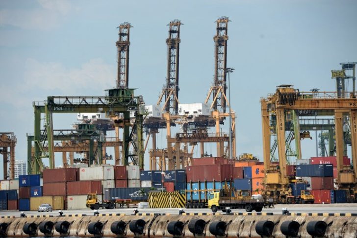 rtnlogistics's tweet image. สดใส!ส่งออกสิงคโปร์เดือนม.ค.พุ่ง 13 เปอร์เซ็นต์ สินค้านอกกลุ่มอิเล็กทรอนิกส์โตต่อกันเป็นเดือนที่ 8 อ่านต่อ bit.ly/2obZYbm