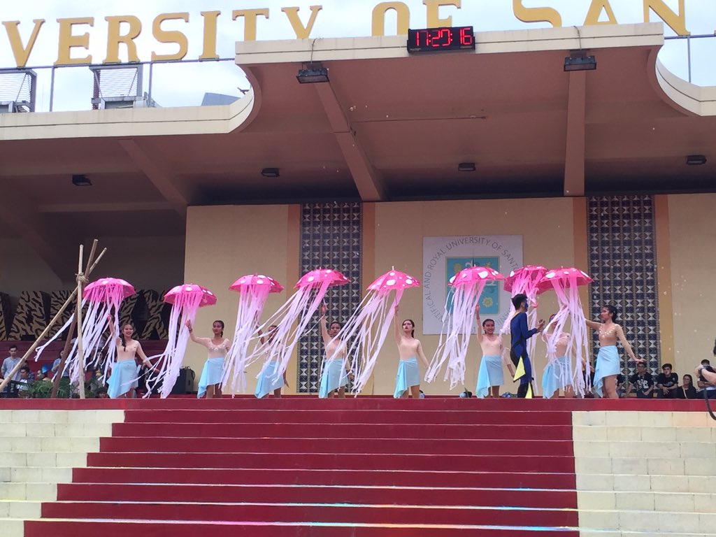 ustshssc's tweet photo. #MADShoreWin π―
#DiversifySeniorHigh
#USTSHSWEEK2018 https://t.co/wU4mTeupvT