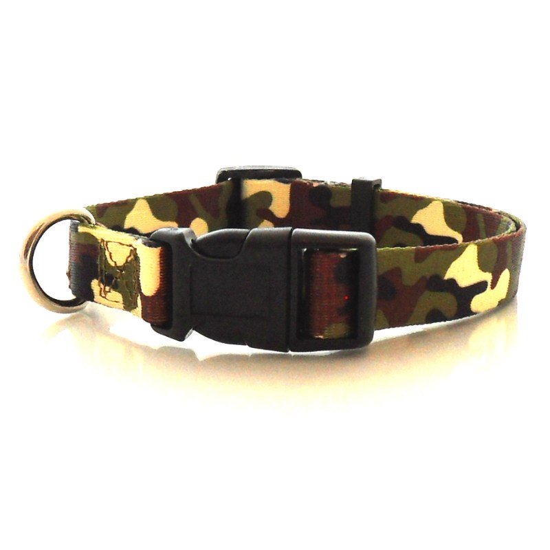 AnimoChic's tweet photo. Collier pour Chien CAMO https://t.co/50tocpYUVc https://t.co/mTLMmZzY5Z