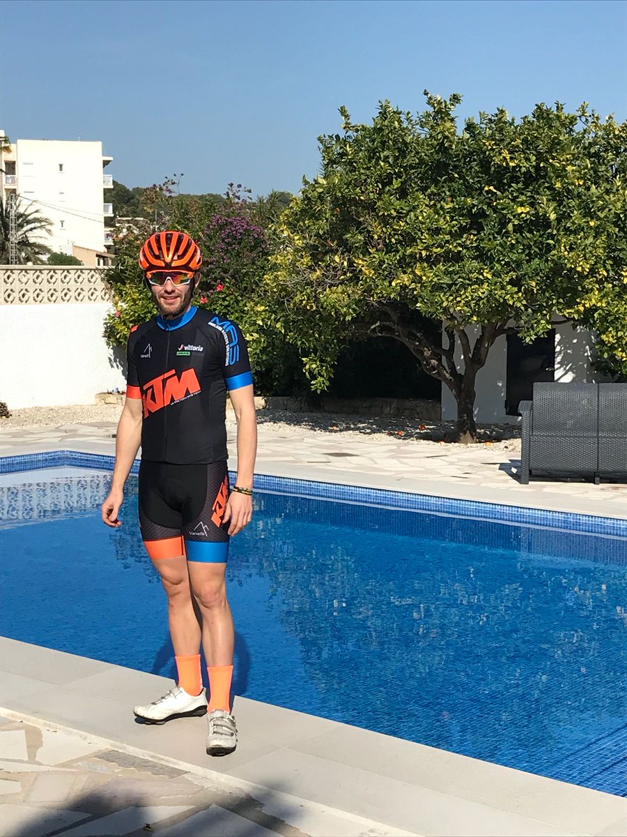 KTM UK Factory MTB tweet media