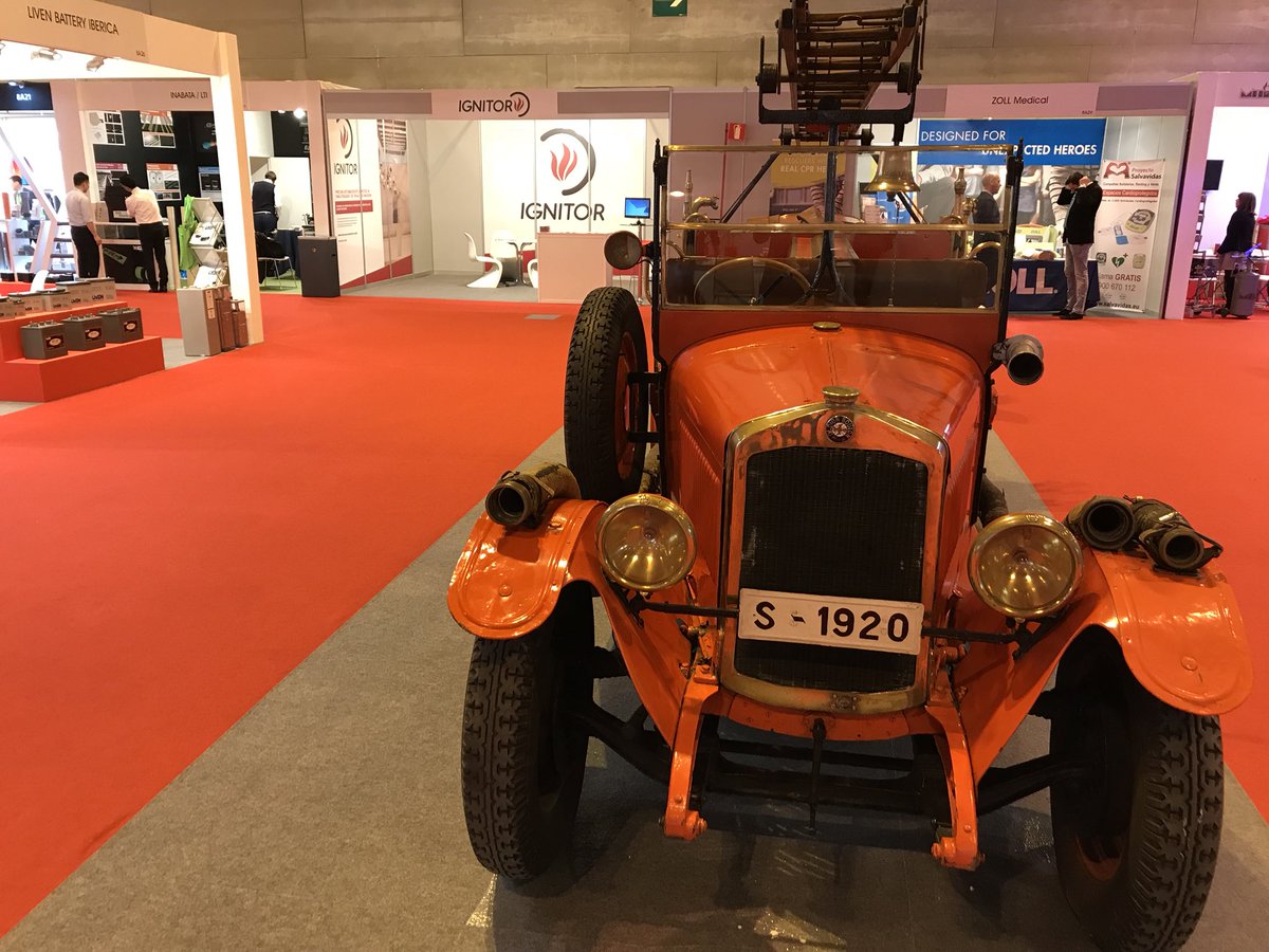 ignitor_sl's tweet photo. Estaremos hasta el viernes en la Exposición Internacional de Sicur @SICUR_ @Cluster_Incendi https://t.co/AgbtHULrGj