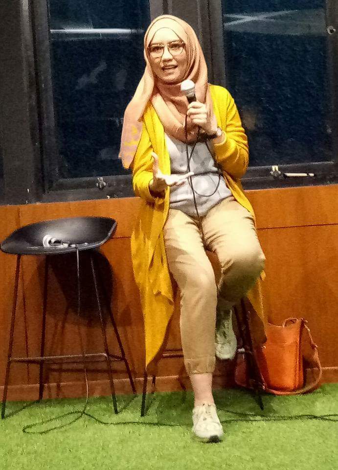hanny_nr's tweet photo. Terima kasih workshop penuh ilmunya ya.
https://t.co/HCiRxhLTpJ
@JoinC2live @zoyalovers @zoyacosmetics @KomunitasISB
@deneewijaya
#Menulisdengancinta
#DBNUpdate https://t.co/Jb6AfA8CJx