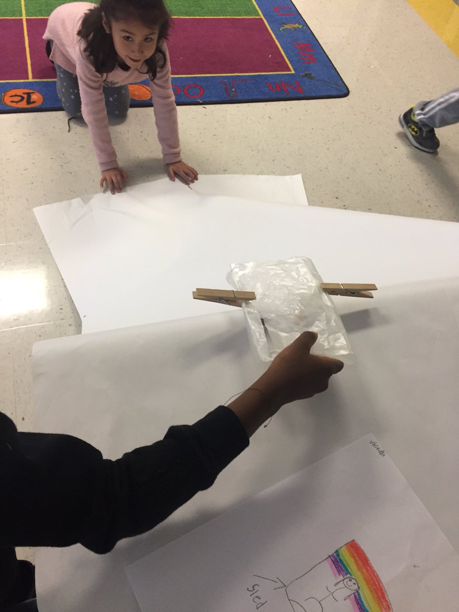 camey_stem's tweet photo. Kinder engineers explored, designed, and built the fastest sled they could. #frictionisnotourfriend #engineeringdesignprocess #Cameypride @Camey_ES https://t.co/lLKWcC13Cl