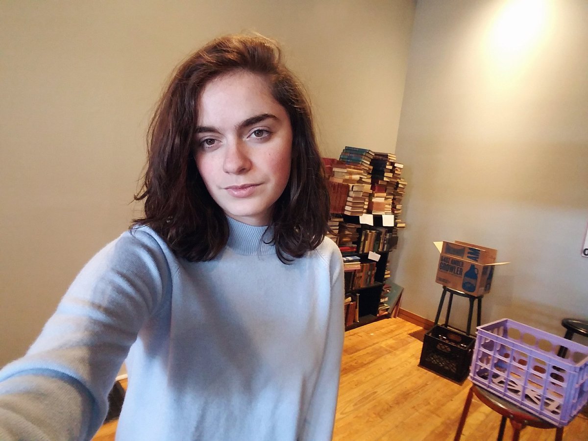 semiconstructiv's tweet image. trying to grow my hair out and not drown in dysphoria #NonBinaryBabes