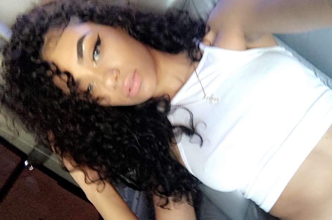 LeyCrazyy's tweet photo. LA traffic had me in the car like https://t.co/BPbuFpeQqz